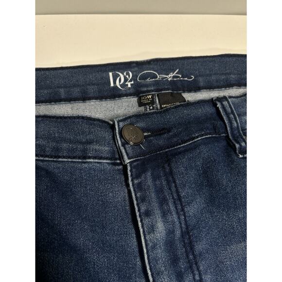 DG2 Diane Gilman Women’s 16W Embroidered Stretch Jeans Y2K Dark Wash Plus Size - Picture 3 of 16